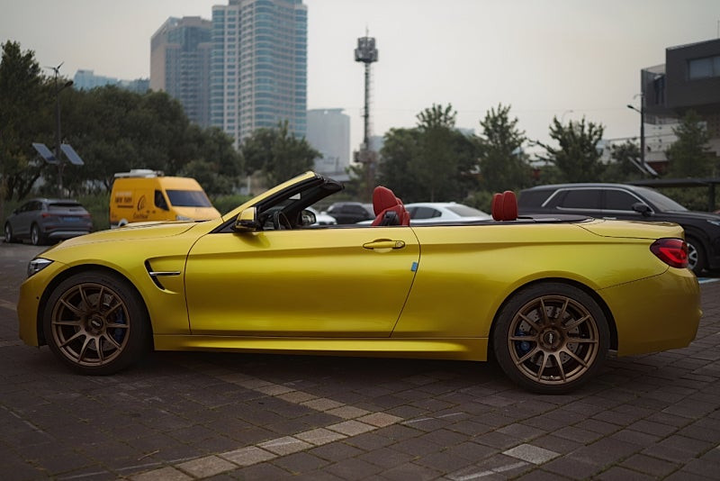 BMW M4 컨버터블 사일렌서에디션 이미지