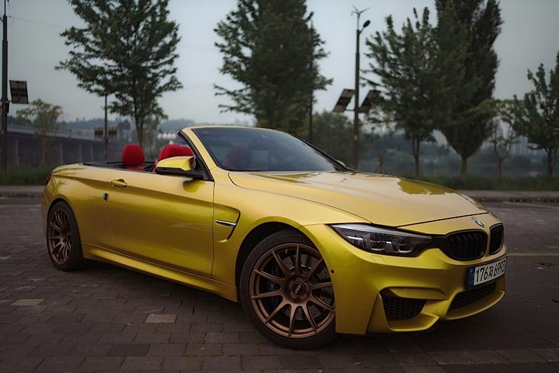 BMW M4 컨버터블 사일렌서에디션 이미지