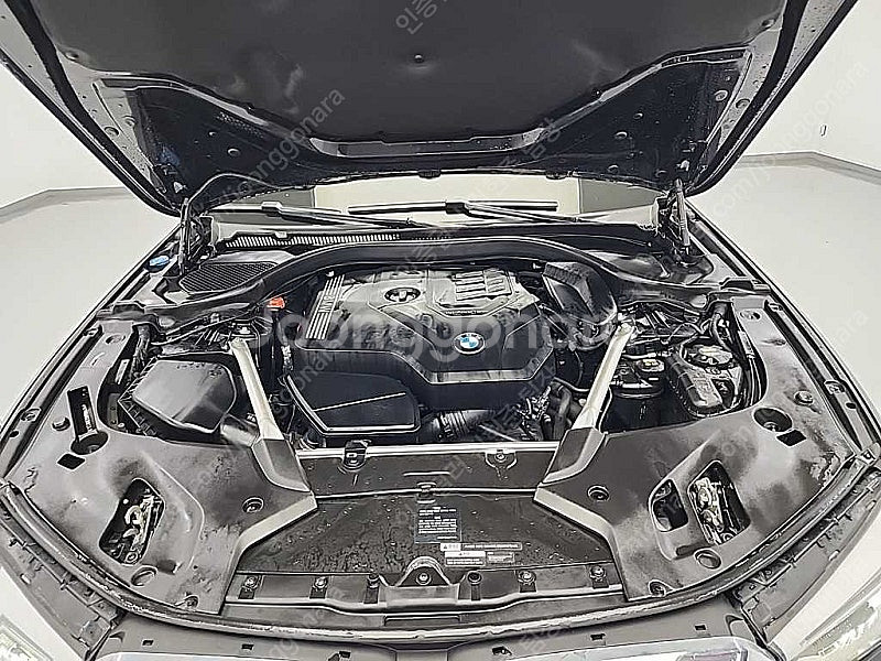 BMW 5시리즈 중고 BMW 530i 중고 검정색 20...--6