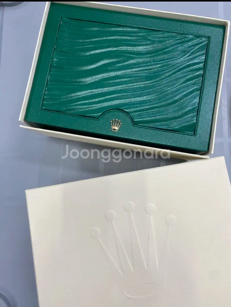 롤렉스 박스, 보증서커버, 메달, 책자 등 부속품 판매합니다.--2