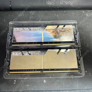 G.Skill Trident Z Royal DDR4 32g(16x2) 3200Mhz CL14