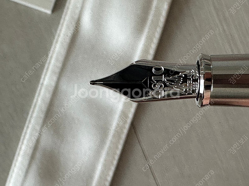 몽블랑 루즈앤느와 베이비 코랄--1