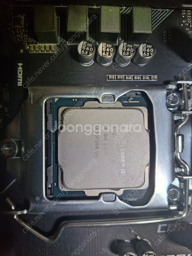 판매완료i5 9400f+b360+ddr4--5