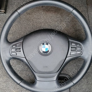 f30 320d 순정스티어링휠