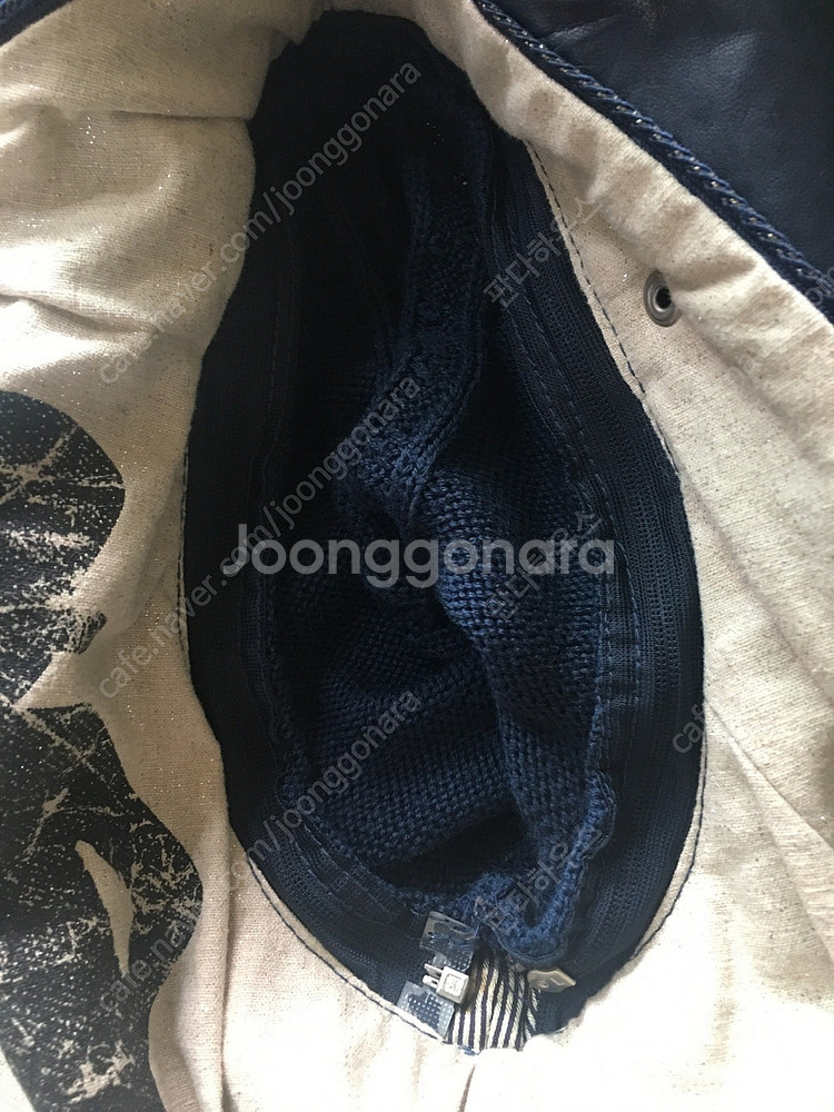 매긴나잇브릿지 가죽 니트 자켓 55사이즈--2