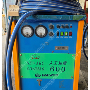 ［판매］중고 CO2용접기 판매합니다 / 대우 CO2 SCR 600A 중고용접기