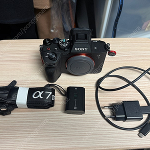 SONY 소니 A7M4 판매합니다