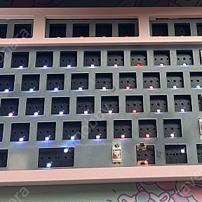 Qwertykeys QK80MK2 [Pink WK] 핑크 베어본