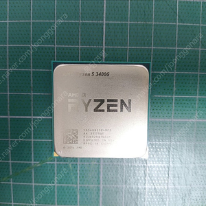 라이젠5 3400G CPU APU 팝니다.
