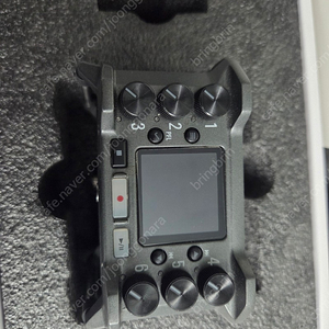 zoom f6 / f-control 팝니다