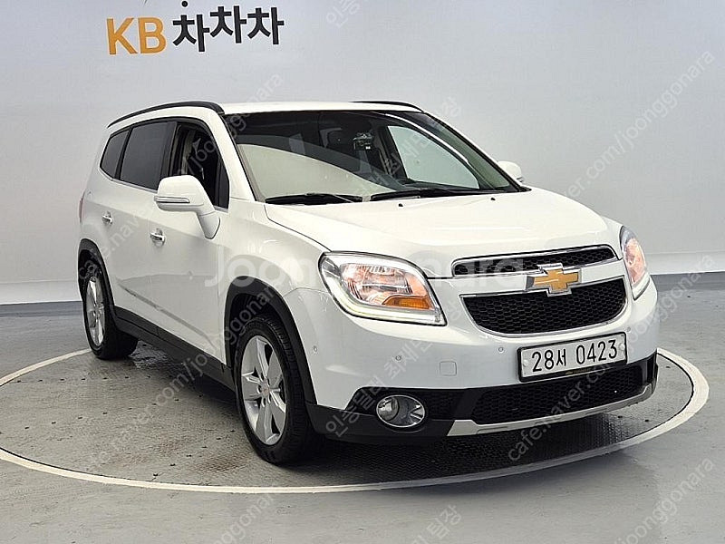 쉐보레 올란도 중고 올란도 중고차 쉐보레 중고 흰색 2016년식 80,000km 1.6 디젤 LTZ 프리미엄 수원중...--4