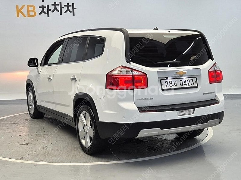 쉐보레 올란도 중고 올란도 중고차 쉐보레 중고 흰색 2016년식 80,000km 1.6 디젤 LTZ 프리미엄 수원중...--5