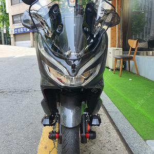 풀튜닝 pcx 125 19년식 15000km