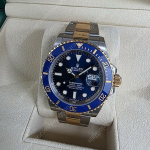 롤렉스 로렉스 서브마리너 섭마 41mm 41미리 청판 옐로우골드 옐골 콤비 청콤 126613LB 판매합니다.