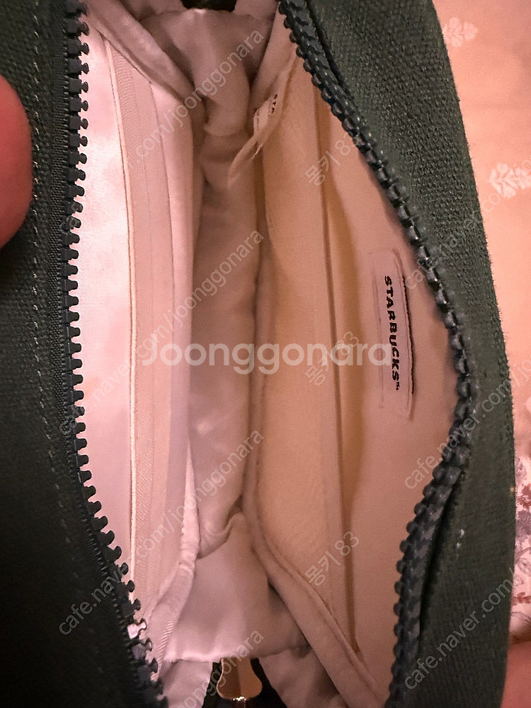 스타벅스 카카오프랜즈 파우치 판매합니다.--2