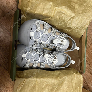 킨 뉴포트 레트로 여성 샌들 255