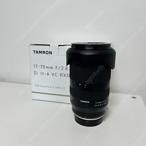 탐론 17-70mm f2.8 후지 X 마운트 판매합니다