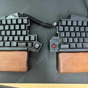uhk60 v2(ultimate hacking keyboard) 키보드 팝니다.