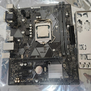 i5-8400 + h310m-k 메인보드셋 팝니다.