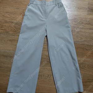 (거의 새옷 가격인하)BCBG 카일리 베이지 통바지 55사이즈