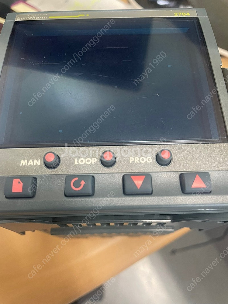 EUROTHERM 2704 Controller 팝니다.--0