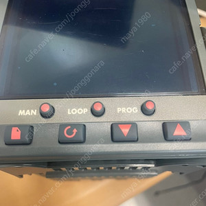 EUROTHERM 2704 Controller 팝니다.
