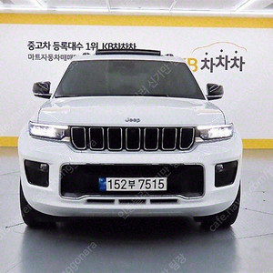 흰색 지프 그랜드체로키 중고 WL 3.6 L 오버랜드 중고자동차 중고리스추천 63,262 km