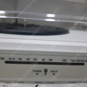 사운드룩 블루투스 lp턴테이블 dolce (아크릴덮개 금만가있고 거의 사용감 없음)