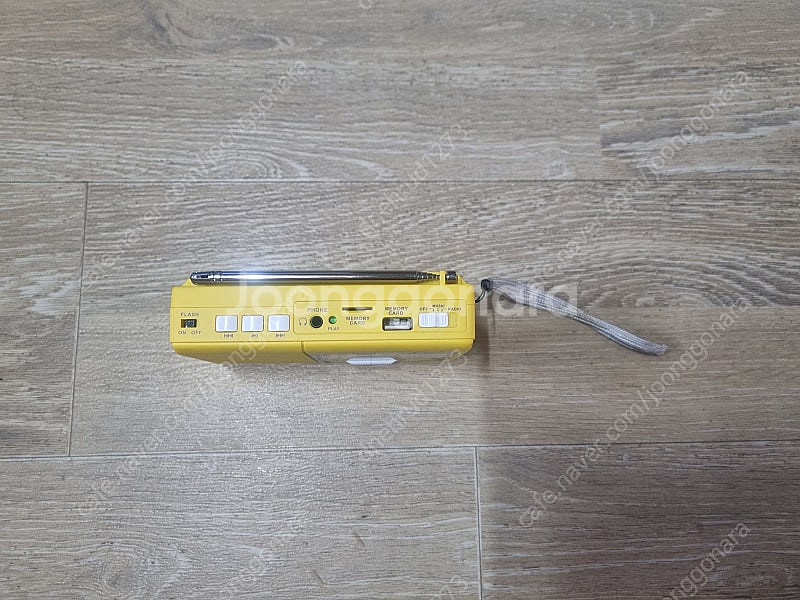 맥심 휴대용 오디오(USB, 라디오) 팝니다--1