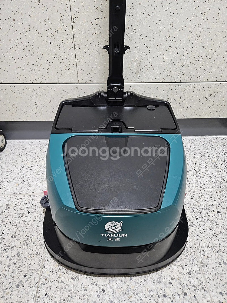 보행 습식청소기 물걸레청소기 팝니다--0
