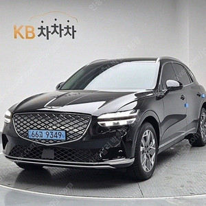 제네시스 GV70 중고차 할부 제네시스 중고차 검정색 2022년식 e-AWD 실매물중고차