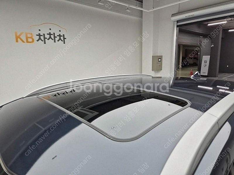 기아 니로 중고 니로 하이브리드 중고차 검정색 2017...--8