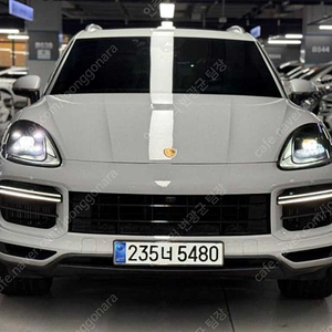 포르쉐 카이엔 중고 포르쉐 중고 수입중고자동차 회색 2019년식 58,401km 3.0 중고차가격시세