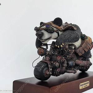 핫토이(인피 로키,dx17,마크50,마크7, DX14, 카모텀블러, 가모라 2.0, 욘두디럭스 ), 영채신1, 아이미니미 찰리채플린, jt studio wang 디럭스, 카마다코지