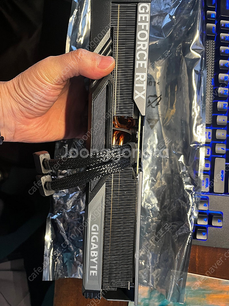 기가바이트 RTX 4070 Gaming OC 12GD ...--2