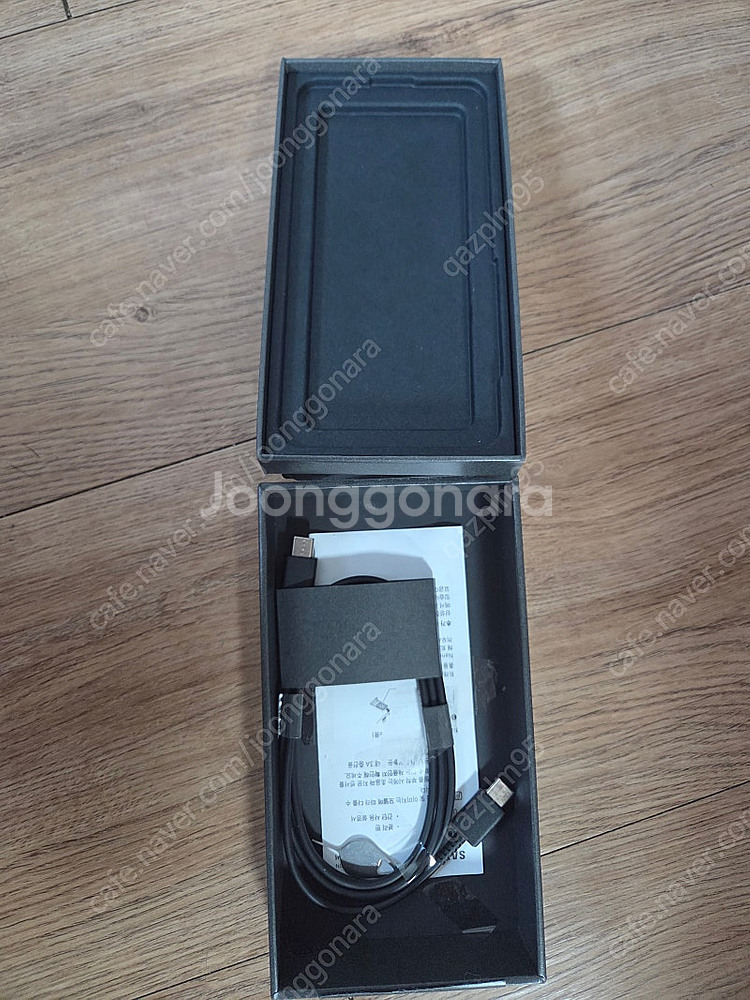 갤럭시s25 한달반사용제품 팝니다--1