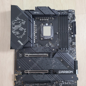 I7 13700K + Z690 CARBON + GSKILL 6400 CL32 32GB + NZXT X73 셋트 팝니다.