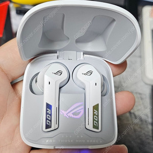 ROG CETRA TRUE WIRELESS SPEEDNOVA
