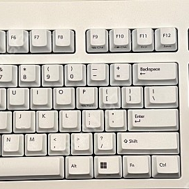 리얼포스 R3 화이트 풀배열