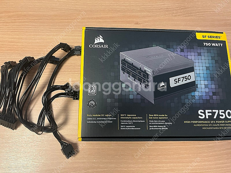 커세어 sf750 sff 파워 커스텀 케이블 판매합니다--2