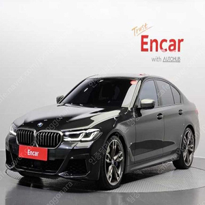 BMW 5시리즈 중고 BMW 중고 5시리즈 중고차 할부 2022년식 17,459km M550i xDrive 중고자동차