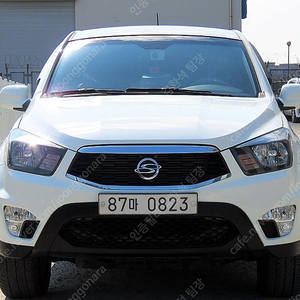 코란도 스포츠 중고 흰색 2017년식 CX7(4WD) 클럽 수원중고차