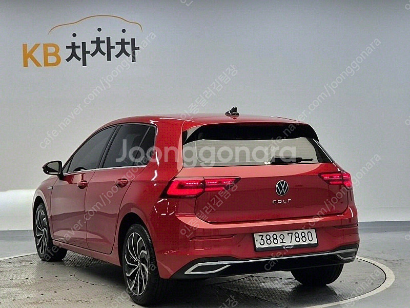 폭스바겐 골프 8세대 20 TDI 프레스티지 중고차 판...--1