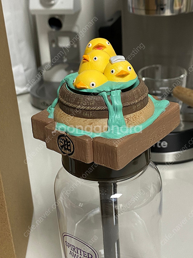 지브리 스튜디오 센과 치히로의 행방불명 오오토리사마 온...--2