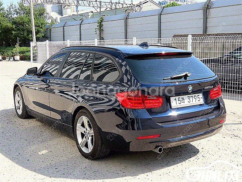 [BMW]3시리즈 (F30) 320d 투어링 (5인승)...--3