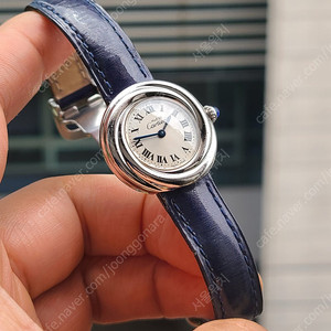 [정품] 까르띠에 트리니티 화이트 은장 블랙로만 디버클 금장 SM 여성용 (Cartier Trinity Vermeil White SM)