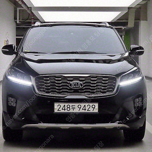 쏘렌토 중고 가격 기아자동차 쏘렌토 중고승용차 검정색 2020년식 디젤 2.2 2WD 마스터 수원중고차