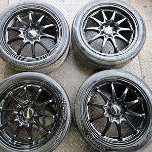 17인치 볼크 CE28 무광블랙 중고휠타이어 1대분