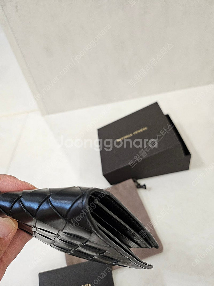 보테가 베네타 반지갑 블랙--1