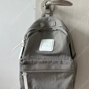 시로카라 클래식 백팩 S사이즈 그레이